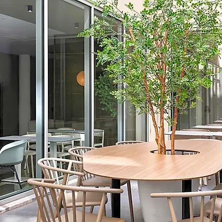 Hotel Lisboa Aeroporto 3*